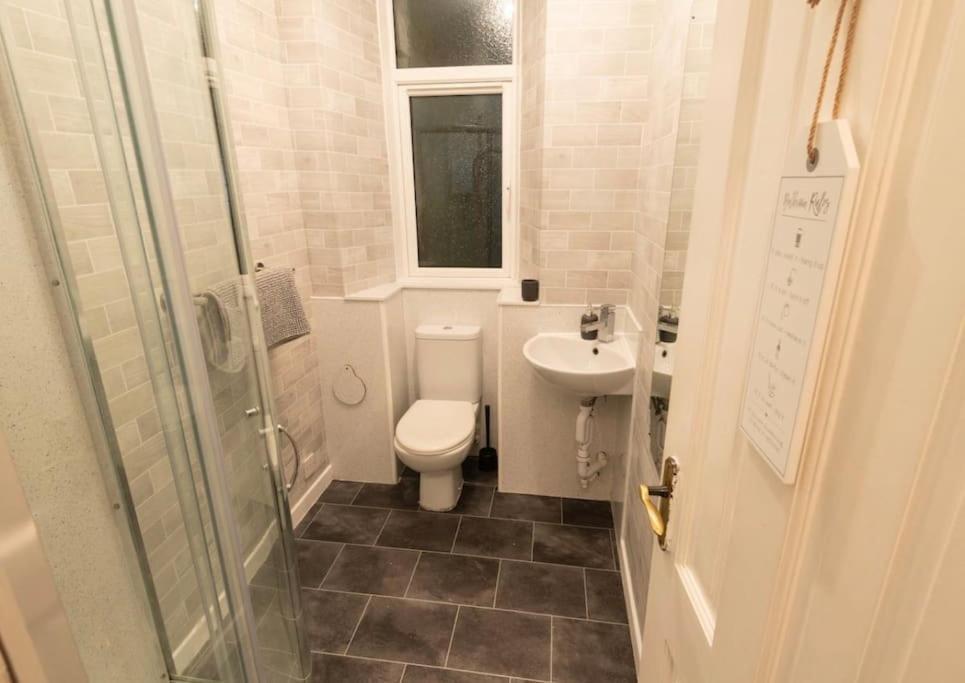Small Cosy Studio Flat Near The Sea, Central 오반 외부 사진